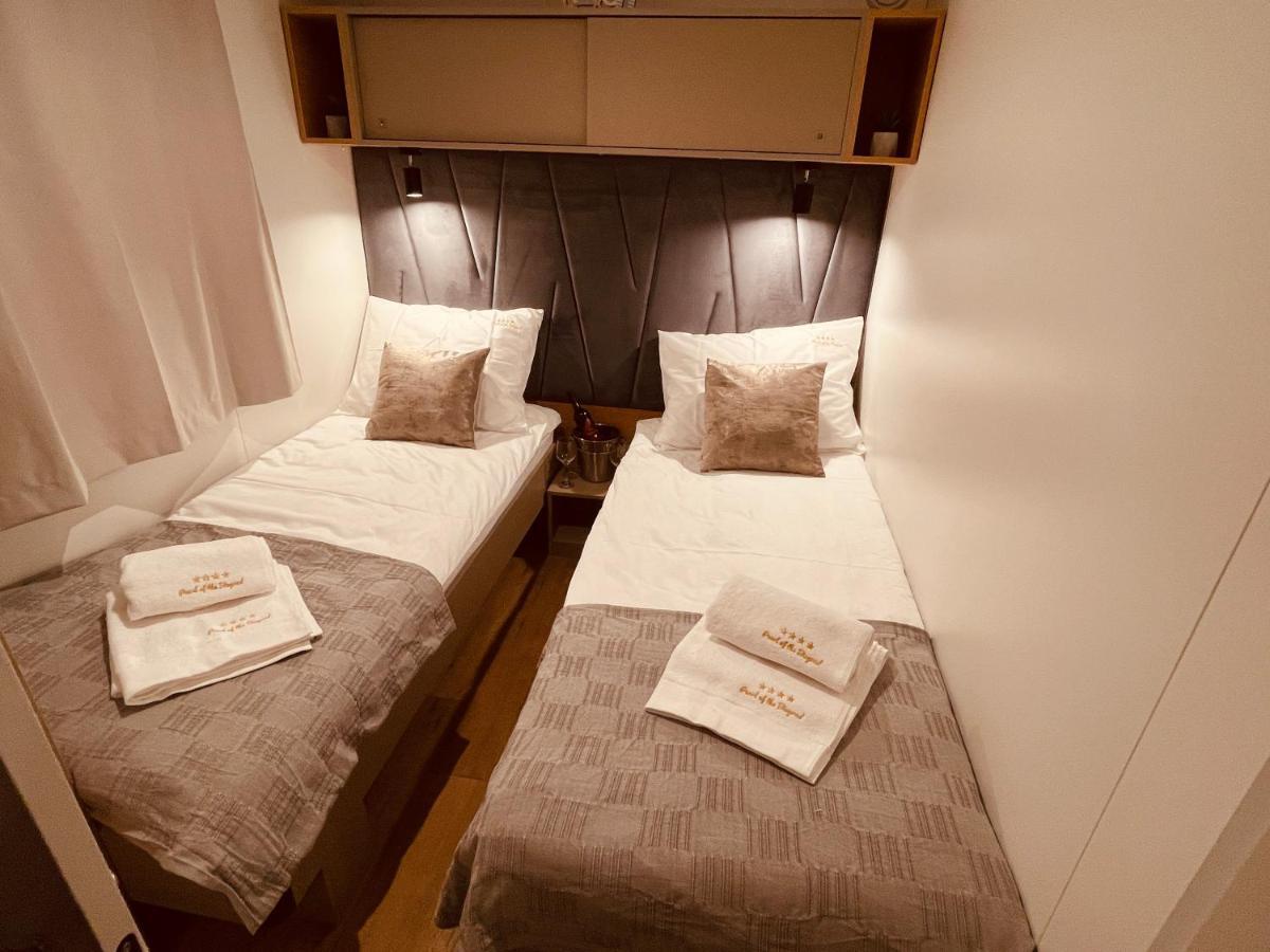 Pearl Of The Biograd Hotel Биоград на Мору Екстериор снимка